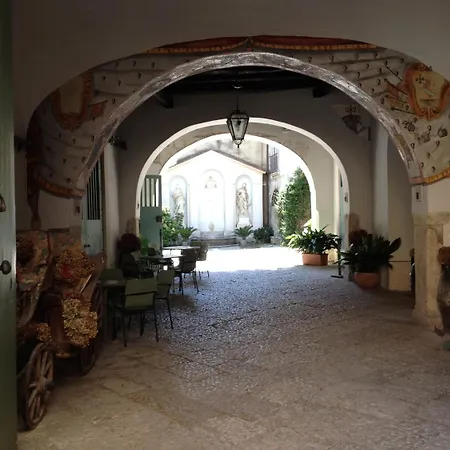 Dimora Storica Mustilli Landhuis